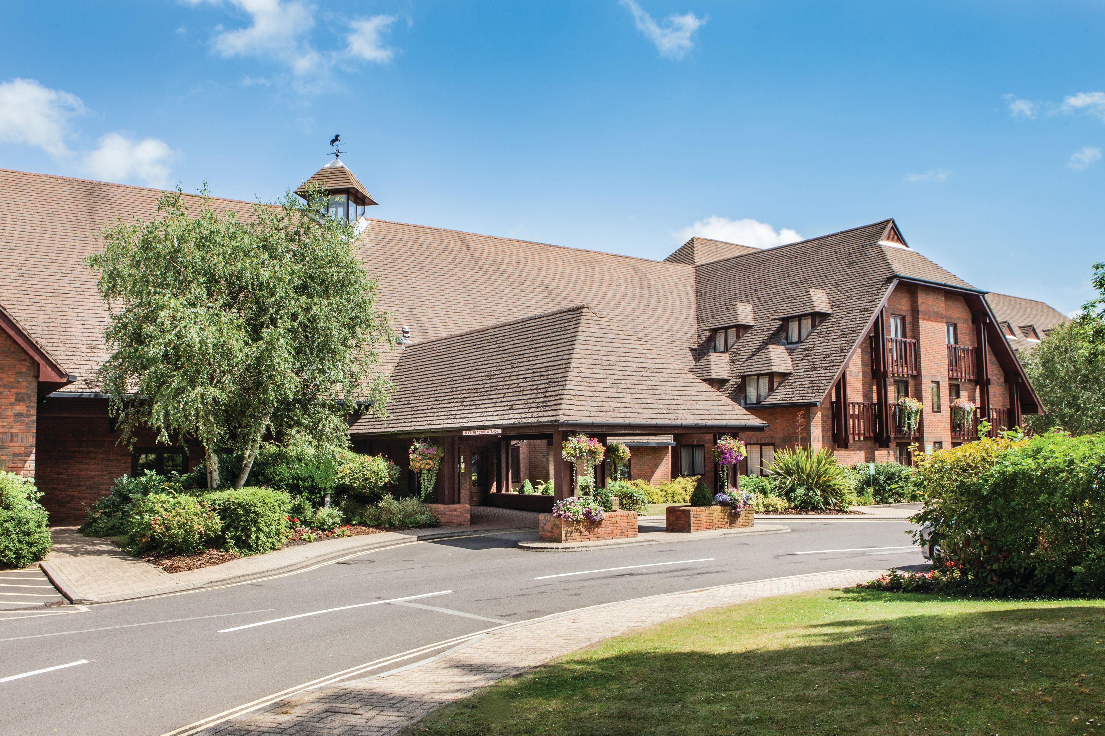 Solent Hotel & Spa, a large brick building